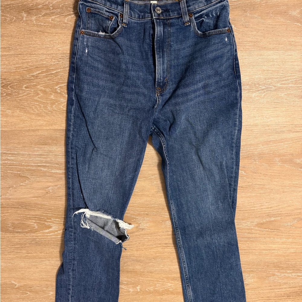 Abercrombie & Fitch Women’s Ankle Straight Ultra High Rise Jeans